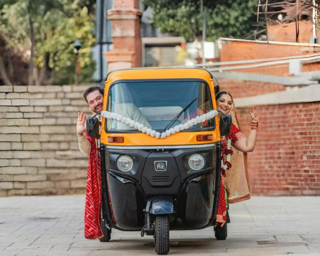 Novelty Vehicle Hire3824