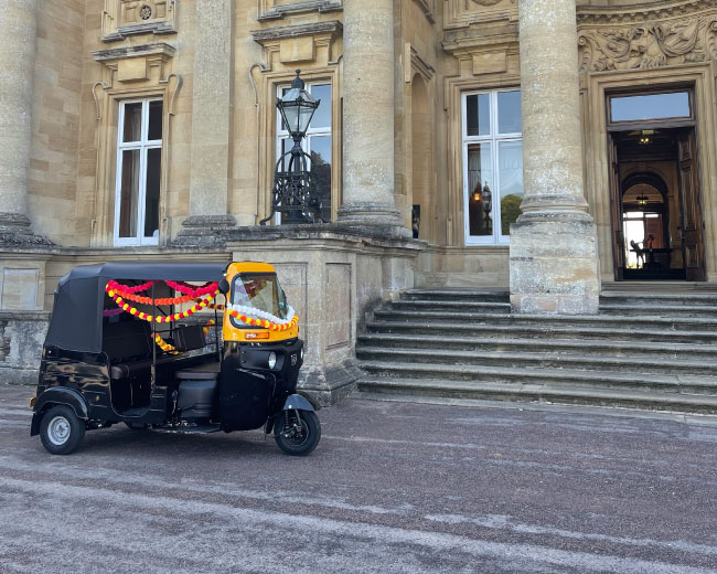 Novelty Vehicle Hire3847